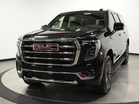 New 2026 GMC Yukon XL Elevation w/ Elevation Premium Package AWD/4WD image 3