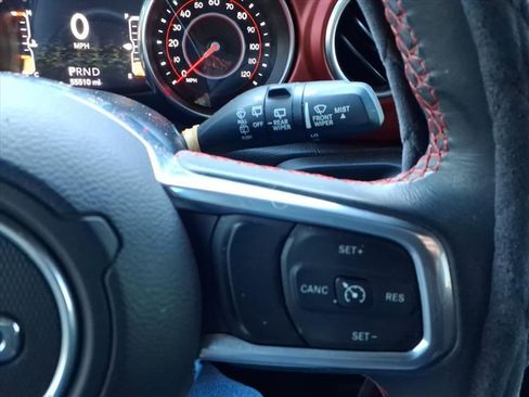 Used 2022 Jeep Wrangler Unlimited Rubicon w/ LED Lighting Group image 17