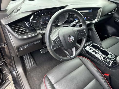 Used 2022 Buick Envision Essence w/ Technology Package II FWD image 19