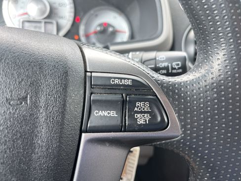 Used 2011 Honda Pilot LX image 17