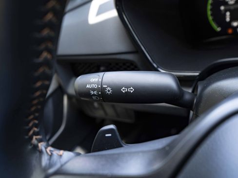 Used 2025 Honda CR-V Sport image 23