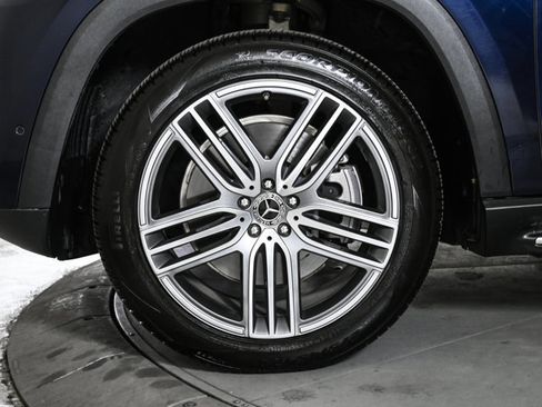 Used 2021 Mercedes-Benz GLS 450 4MATIC image 26