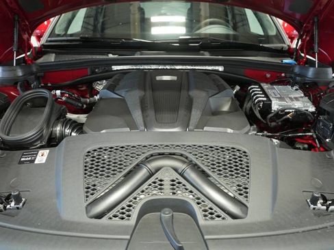 New 2026 Porsche Macan S AWD/4WD image 30