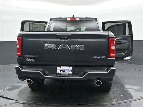 Used 2025 RAM 1500 Big Horn image 43