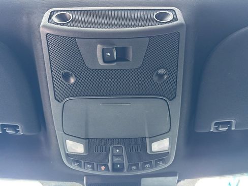 Used 2019 Ford F150 Lariat w/ Equipment Group 502A Luxury image 18