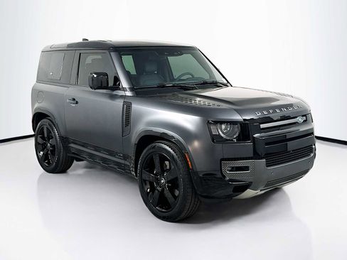 Used 2024 Land Rover Defender 90 Carpathian Edition image 7