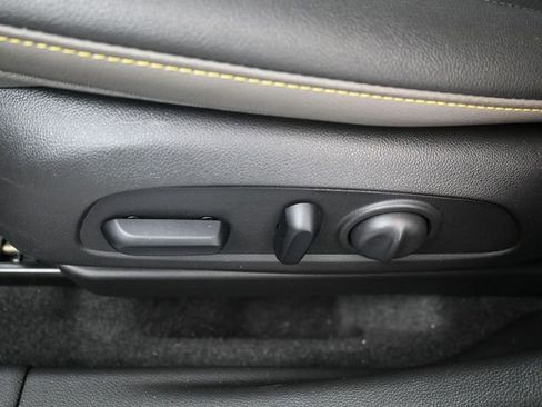 Used 2024 Chevrolet Trax ACTIV w/ Driver Confidence Package image 23