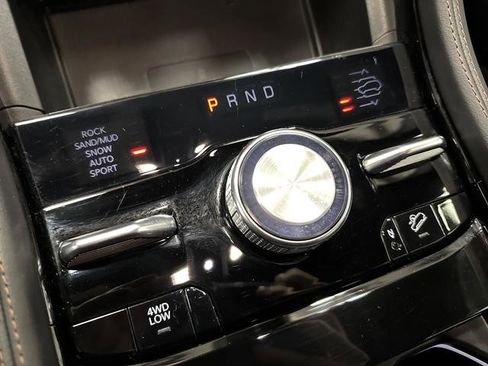 Used 2025 Jeep Grand Cherokee Summit w/ Obsidian Package image 22