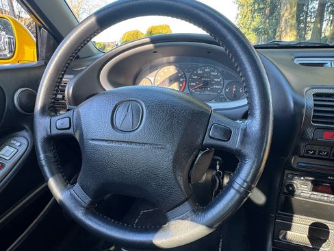 Used 2000 Acura Integra Type R image 19