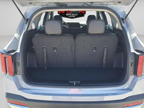 Used 2025 Kia Sorento S w/ Panoramic Sunroof Package FWD image 14