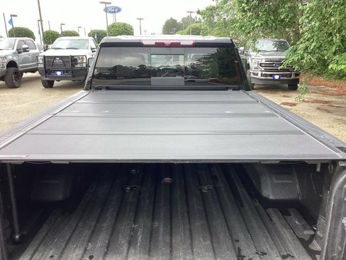 Used 2022 Chevrolet Silverado 2500 LTZ AWD/4WD image 14