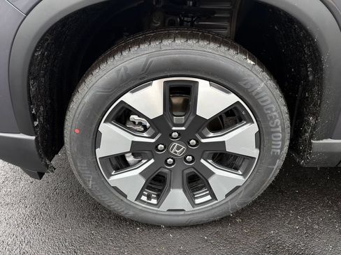 Used 2026 Honda Pilot Touring image 10
