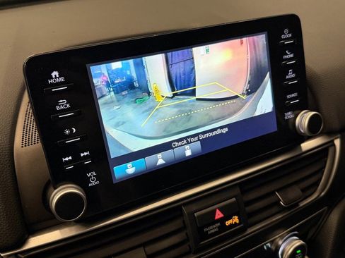 Used 2021 Honda Accord LX image 13