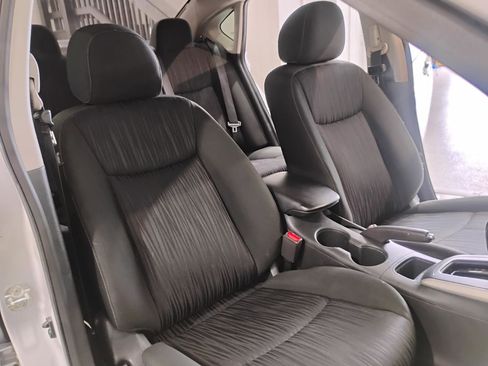 Used 2019 Nissan Sentra SV FWD image 62