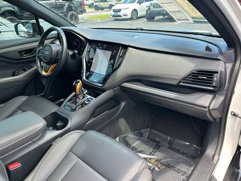 Used 2025 Subaru Outback Wilderness AWD/4WD image 44