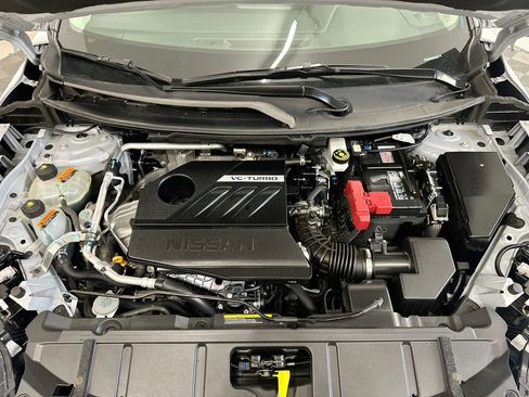 Used 2025 Nissan Rogue SV AWD/4WD image 34