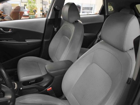 Used 2019 Hyundai Kona Limited AWD/4WD image 12