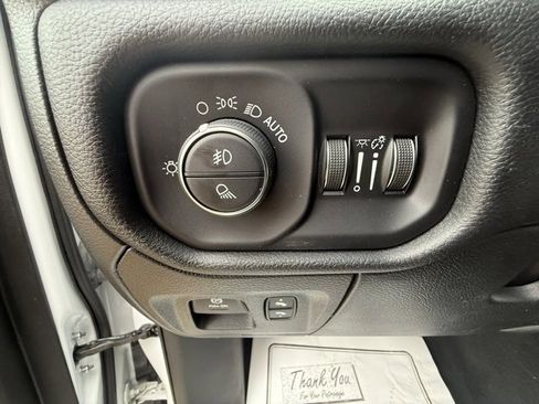 Used 2022 RAM 1500 Laramie image 29