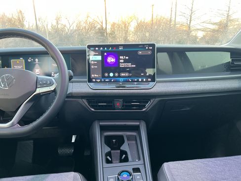 Certified 2025 Volkswagen Tiguan S image 26