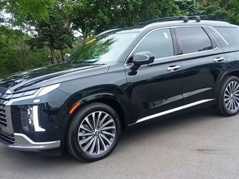 Used 2025 Hyundai Palisade Calligraphy AWD/4WD image 7