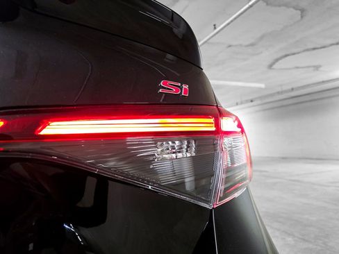 Certified 2026 Honda Civic Si image 11
