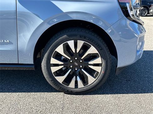 New 2025 Ford Expedition Max Platinum w/ Driver's Package image 12