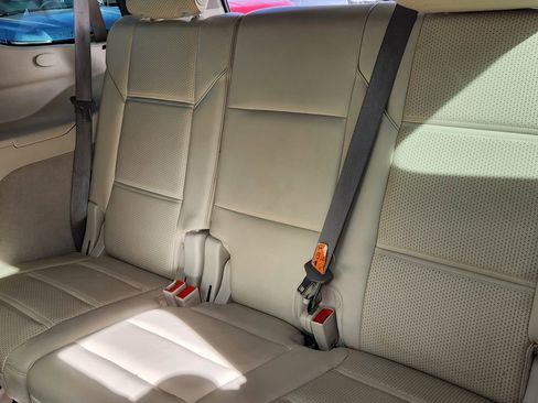 Used 2021 Cadillac Escalade Sport Platinum AWD/4WD image 11