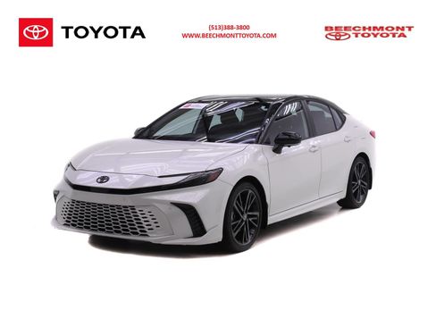 Used 2025 Toyota Camry XSE w/ Premium Plus Package FWD image 1