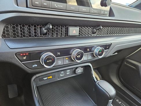 Used 2024 Honda CR-V Sport image 30