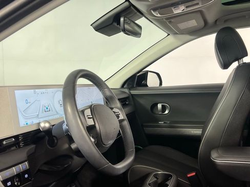 Used 2023 Hyundai Ioniq 5 Limited image 23