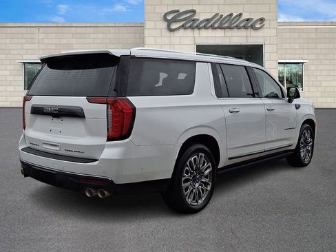 Used 2023 GMC Yukon XL Denali Ultimate w/ LPO, Floor Liner Package image 8