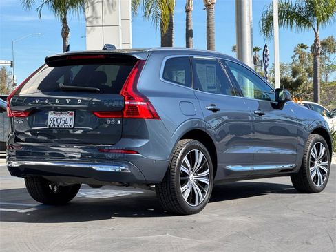 Certified 2023 Volvo XC60 B5 Plus w/ Climate Package image 5