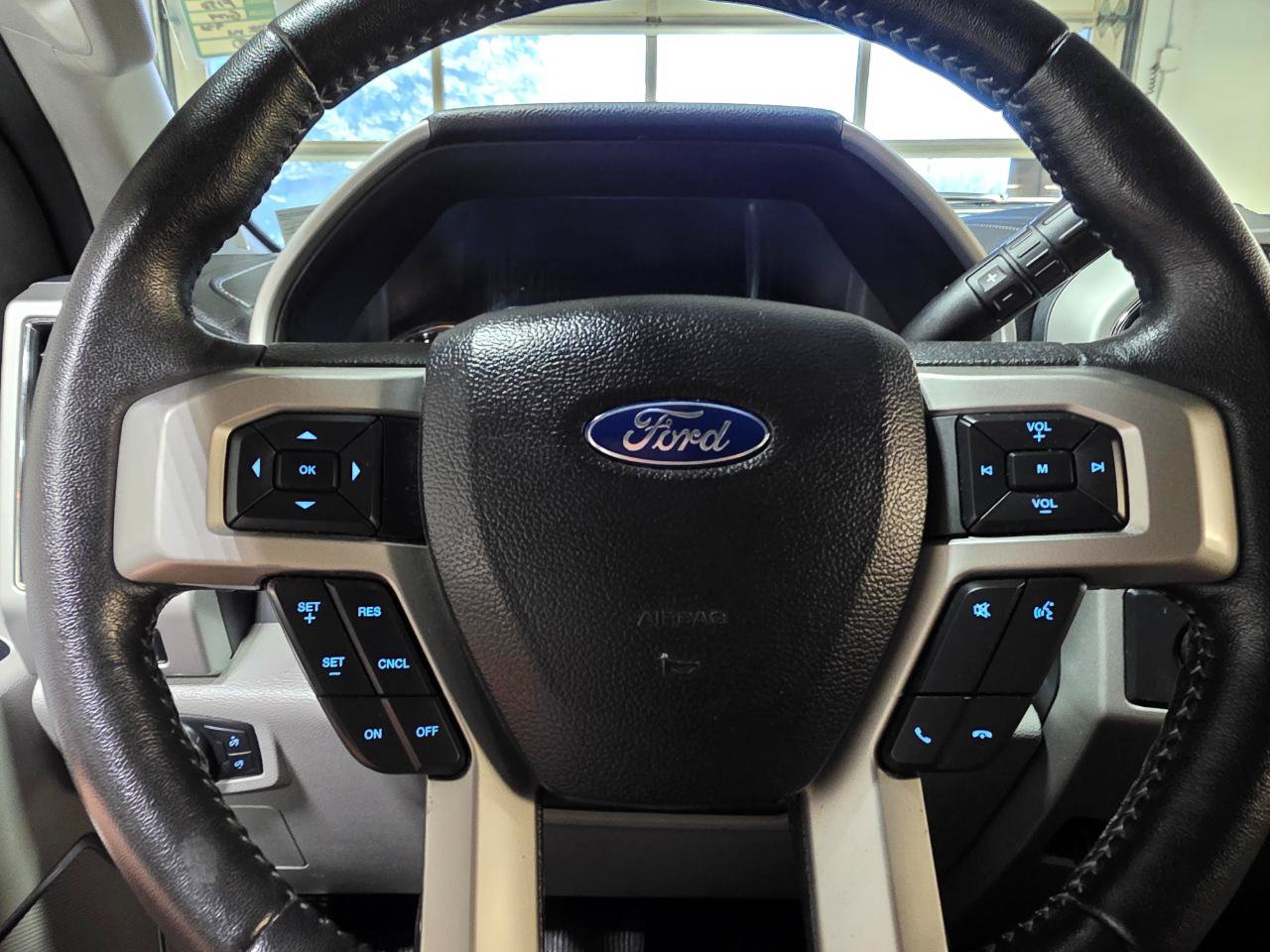 Used 2017 Ford F150 Lariat w/ Equipment Group 501A Mid AWD/4WD image 28
