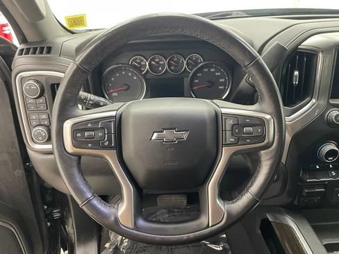 Used 2021 Chevrolet Silverado 1500 LT Trail Boss AWD/4WD image 12