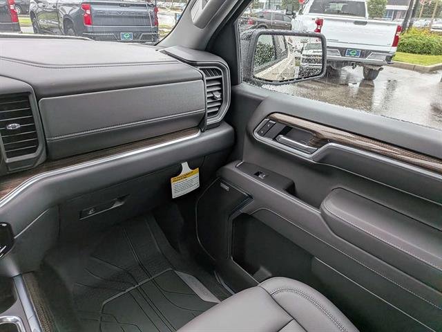 New 2026 Chevrolet Silverado 1500 RST w/ Convenience Package II AWD/4WD image 15