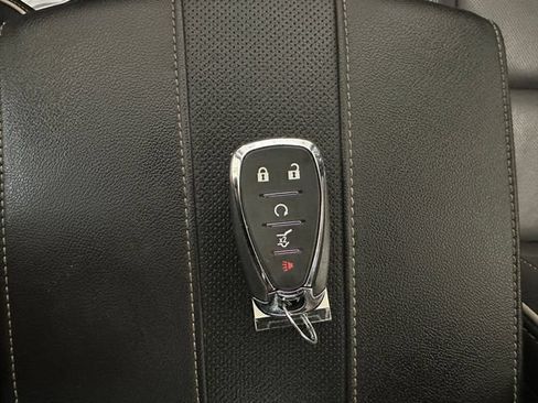 Used 2023 Chevrolet Traverse Premier w/ LPO, Floor Liner Package AWD/4WD image 17
