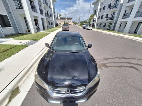 Used 2014 Honda Accord LX image 3
