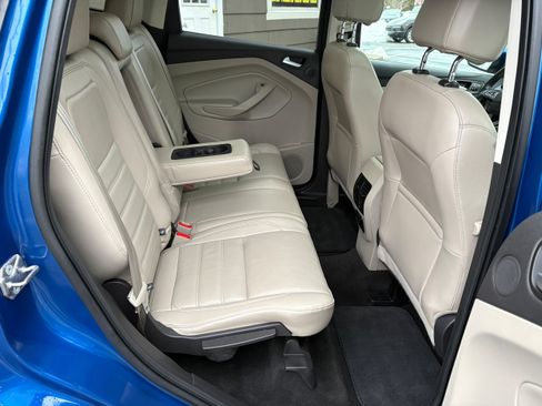 Used 2017 Ford Escape Titanium image 23