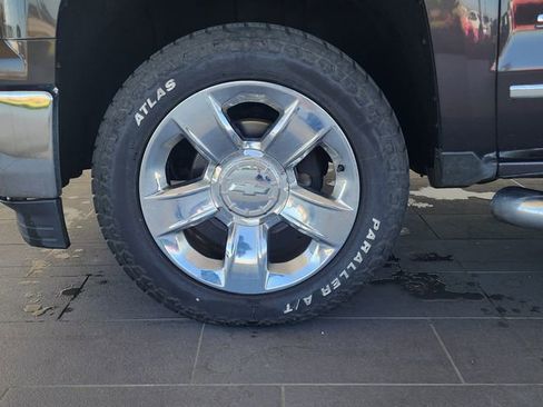 Used 2015 Chevrolet Silverado 1500 LTZ image 10