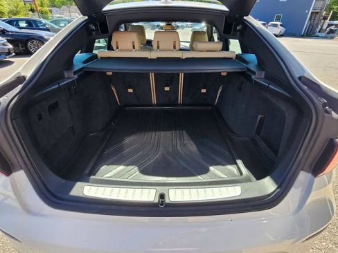 Used 2018 BMW 330i Gran Turismo xDrive AWD/4WD image 12