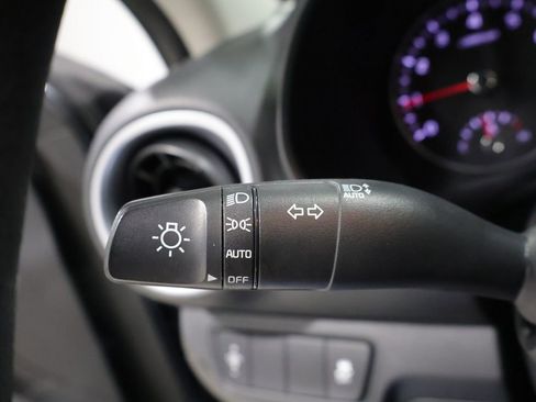 Used 2024 Kia Forte LXS image 36