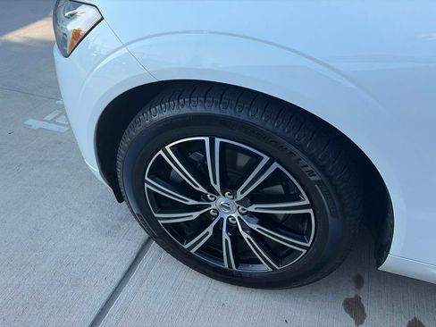 Used 2018 Volvo XC60 T5 Inscription w/ Luxury Seat Package AWD/4WD image 5