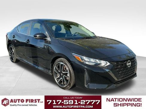 Used 2024 Nissan Sentra SR FWD image 1