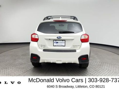 Used 2016 Subaru Crosstrek 2.0i Limited w/ Popular Package #2 AWD/4WD image 3