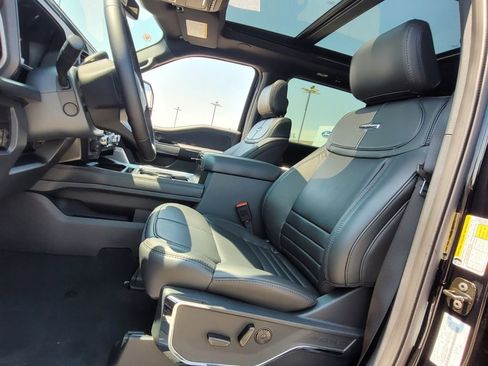New 2025 Ford F250 Platinum image 11