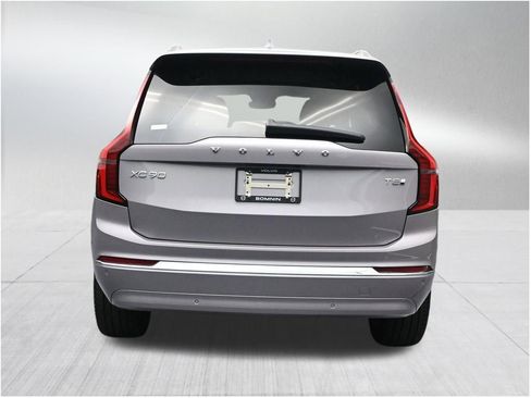 New 2026 Volvo XC90 T8 Core AWD/4WD image 4