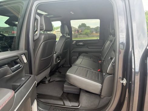 Used 2025 GMC Sierra 2500 AT4X AWD/4WD image 24