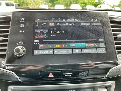 Used 2022 Honda Pilot Touring image 13