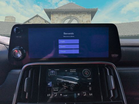 Used 2024 Lexus LX 600 F Sport image 23