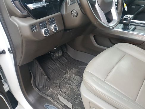 Used 2024 GMC Sierra 1500 SLT w/ SLT Premium Plus Package image 26